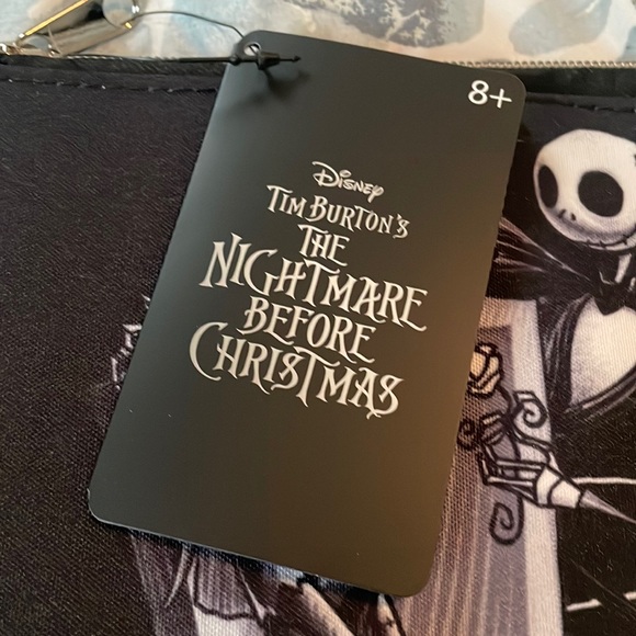 NWT OFFICIALLY LICENSED Nightmare Before Christmas Loungefly Makeup Bag Pouch - Picture 3 of 7